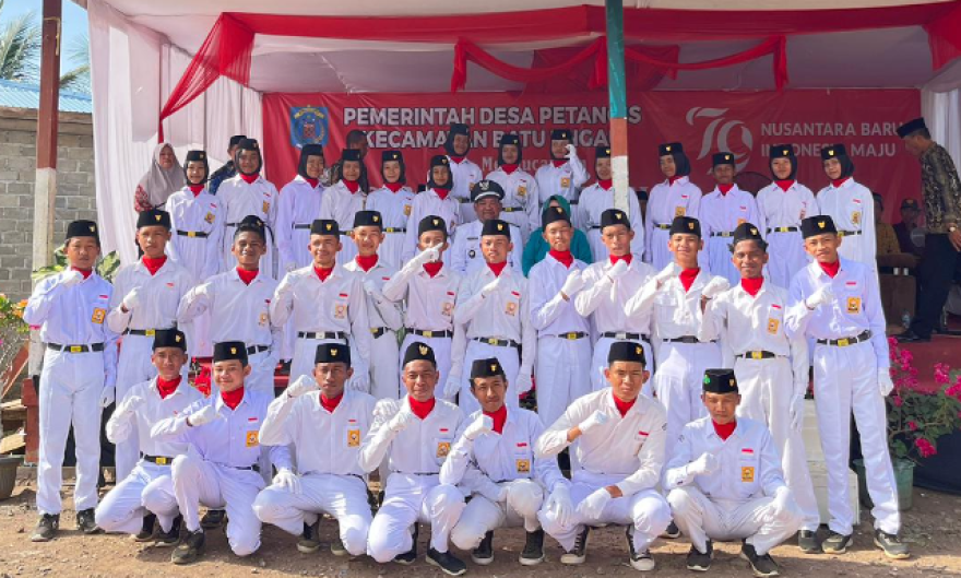 Pemerintah Desa Petangis Menggelar Upacara Detik - Detik Peringatan HUT RI Ke-79
